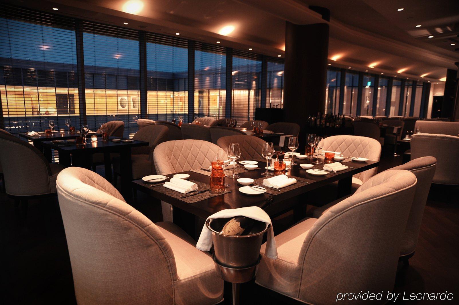 De Convencoes De Talatona Hotell Luanda Restaurant bilde