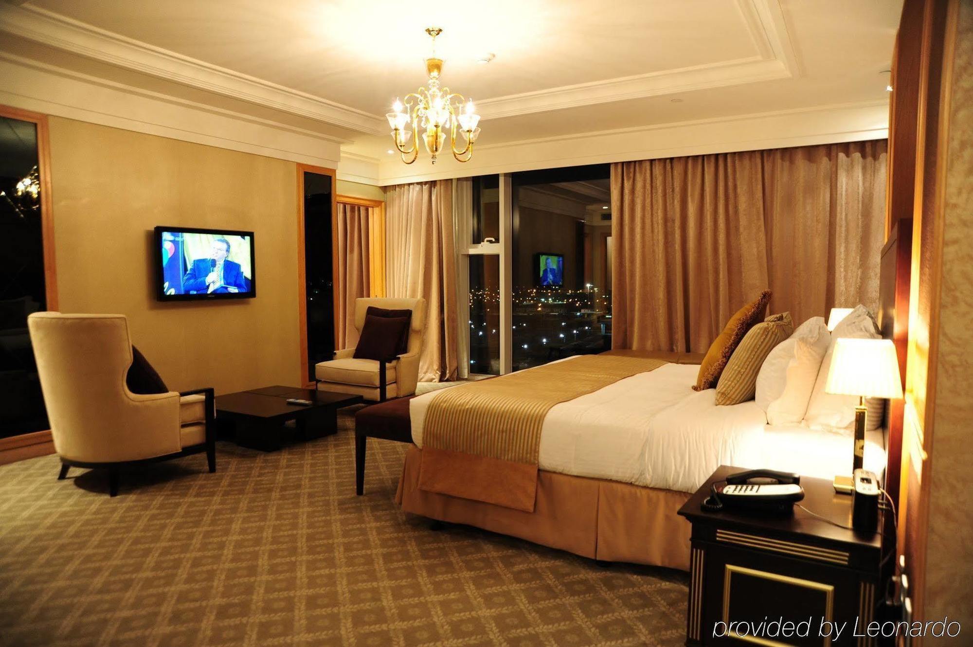 De Convencoes De Talatona Hotell Luanda Rom bilde